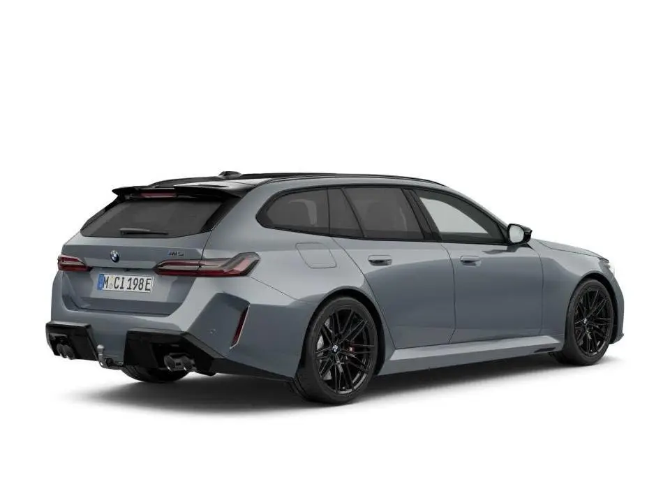 BMW M5 Touring uit 2026, foto 2