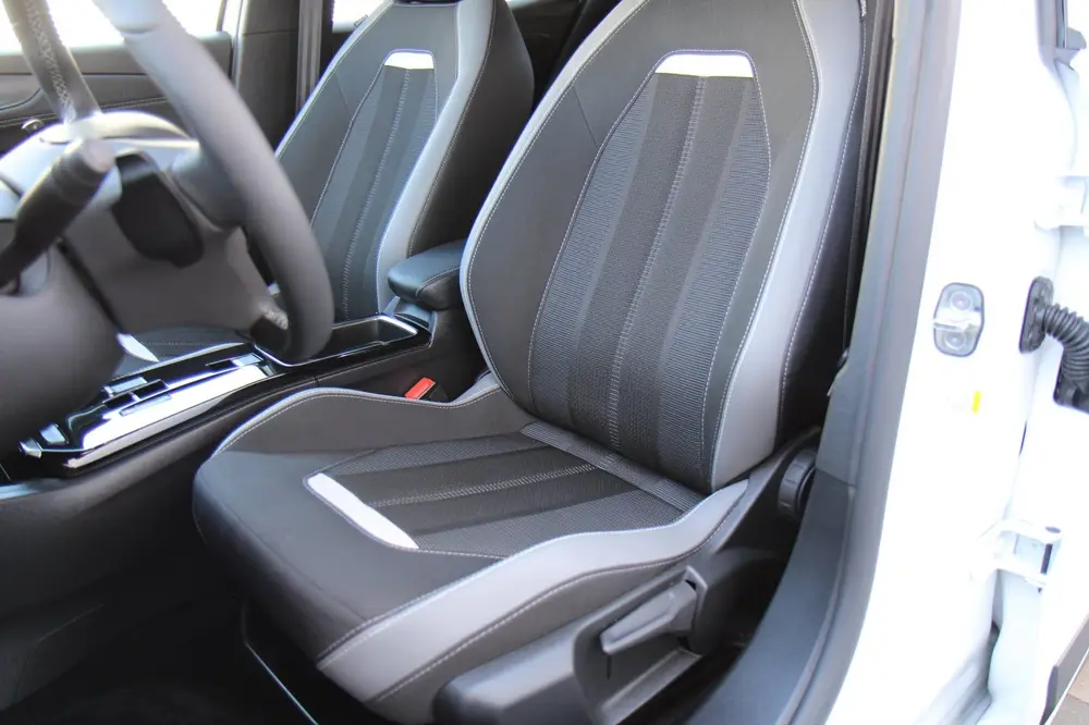 Opel Mokka 1.2 Turbo GS-Line Automaat Carplay Camera uit 2024, foto 8