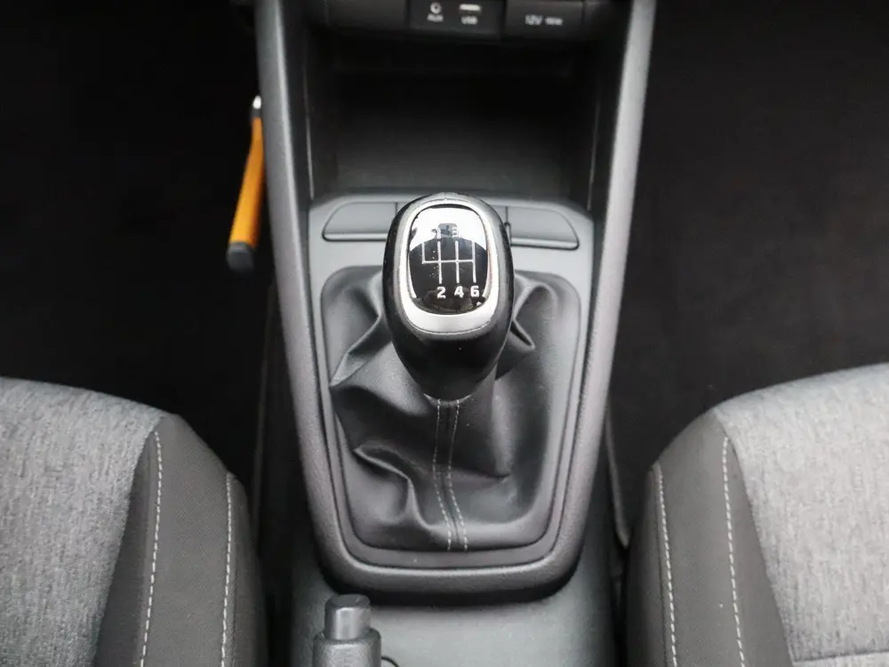 Kia Stonic 1.0 T-GDi ComfortPlusLine Navigator | Parkeercame uit 2019, foto 12