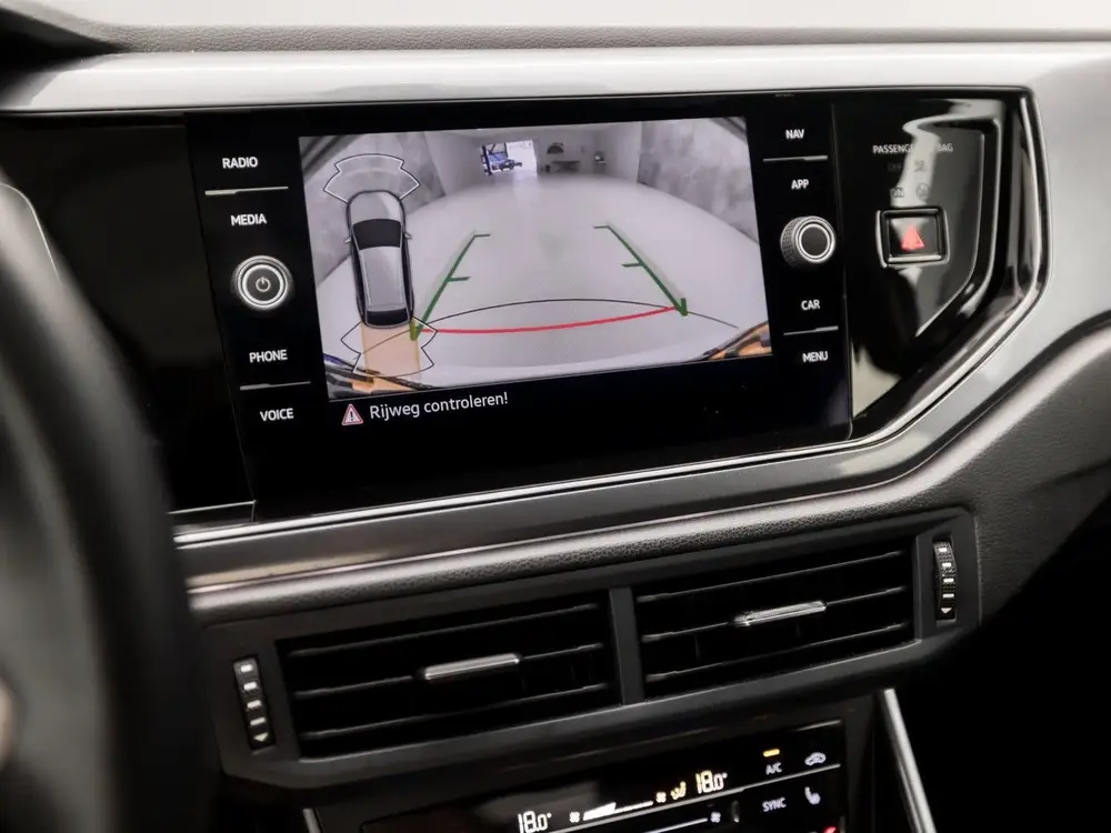 Volkswagen Taigo 1.0 TSI Sport Automaat (PANORAMADAK, APPLE uit 2023, foto 19