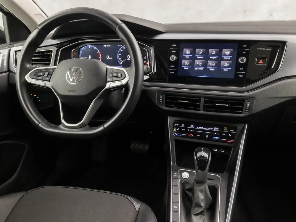 Volkswagen Taigo 1.0 TSI Sport Automaat (PANORAMADAK, APPLE uit 2023, foto 7