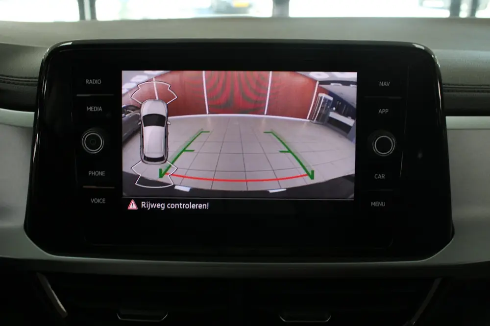 Volkswagen T-Roc 1.5 TSI Life Automaat | Airco | Adaptieve c uit 2022, foto 11