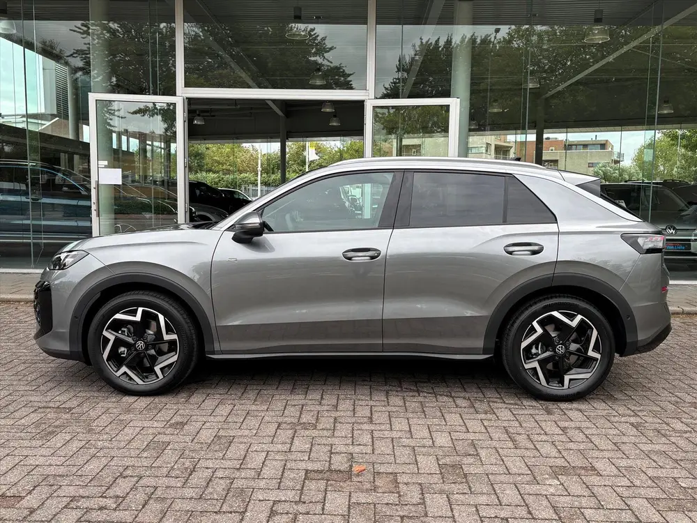 Volkswagen T-Roc 1.5 eTSI 150pk DSG-7 R-Line Edition|NW mode uit 2026, foto 5