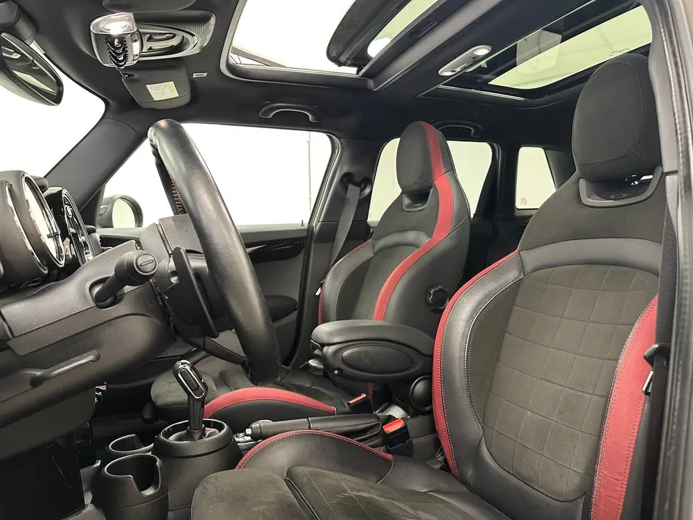Mini Cooper S 2.0 Cooper s JCW uit 2019, foto 5