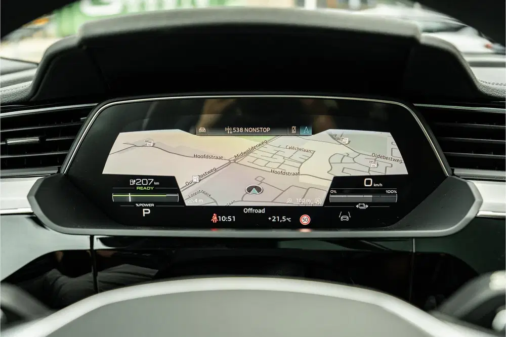 Audi e-tron 95kWh uit 2022, foto 17