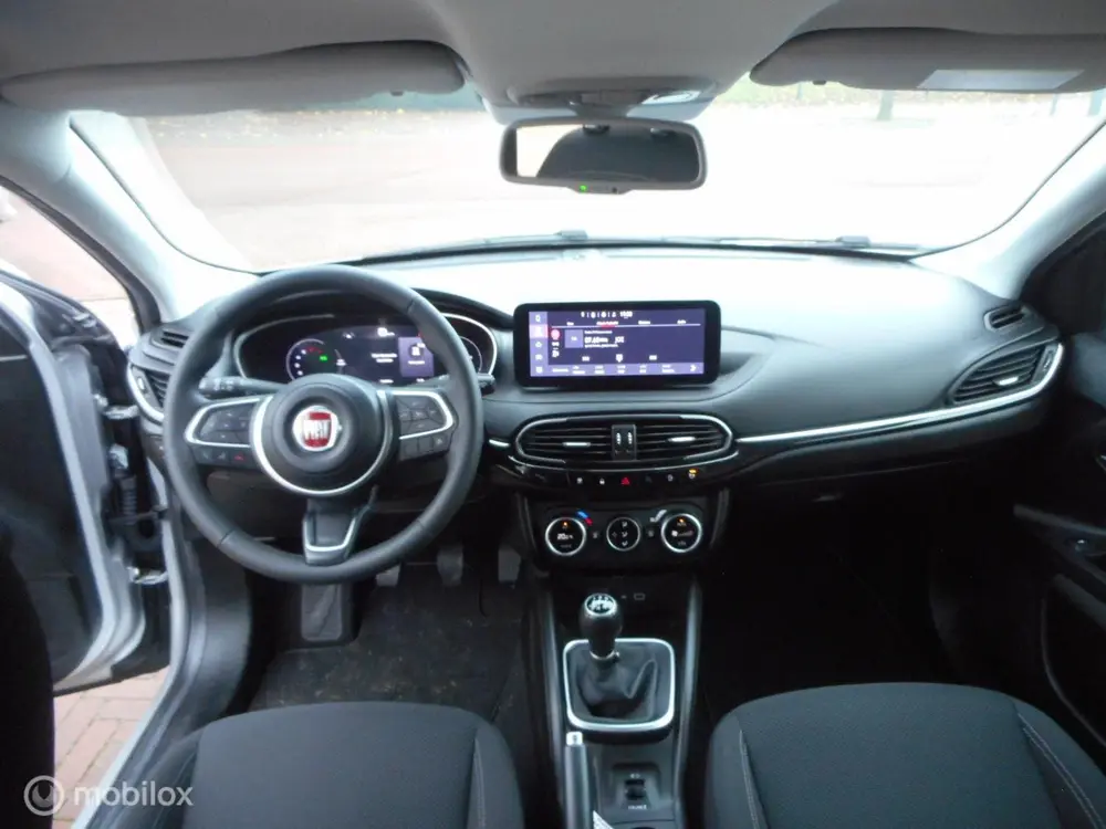 Fiat Tipo 1.0 FireFly 100 Life uit 2021, foto 2
