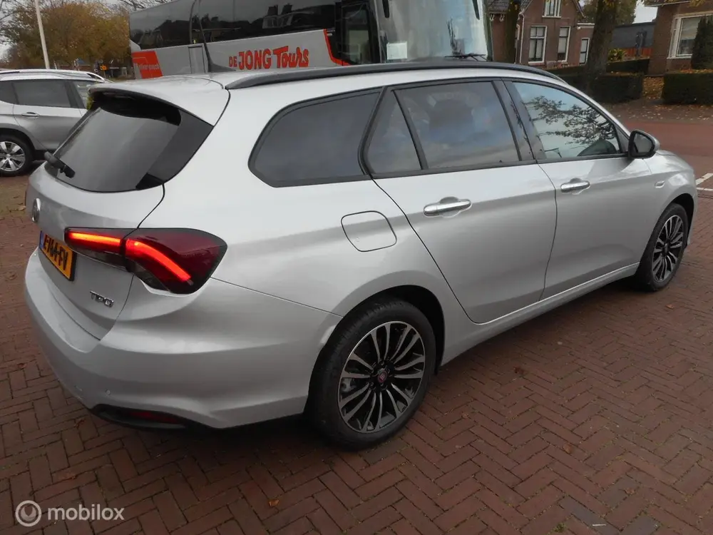 Fiat Tipo 1.0 FireFly 100 Life uit 2021, foto 4