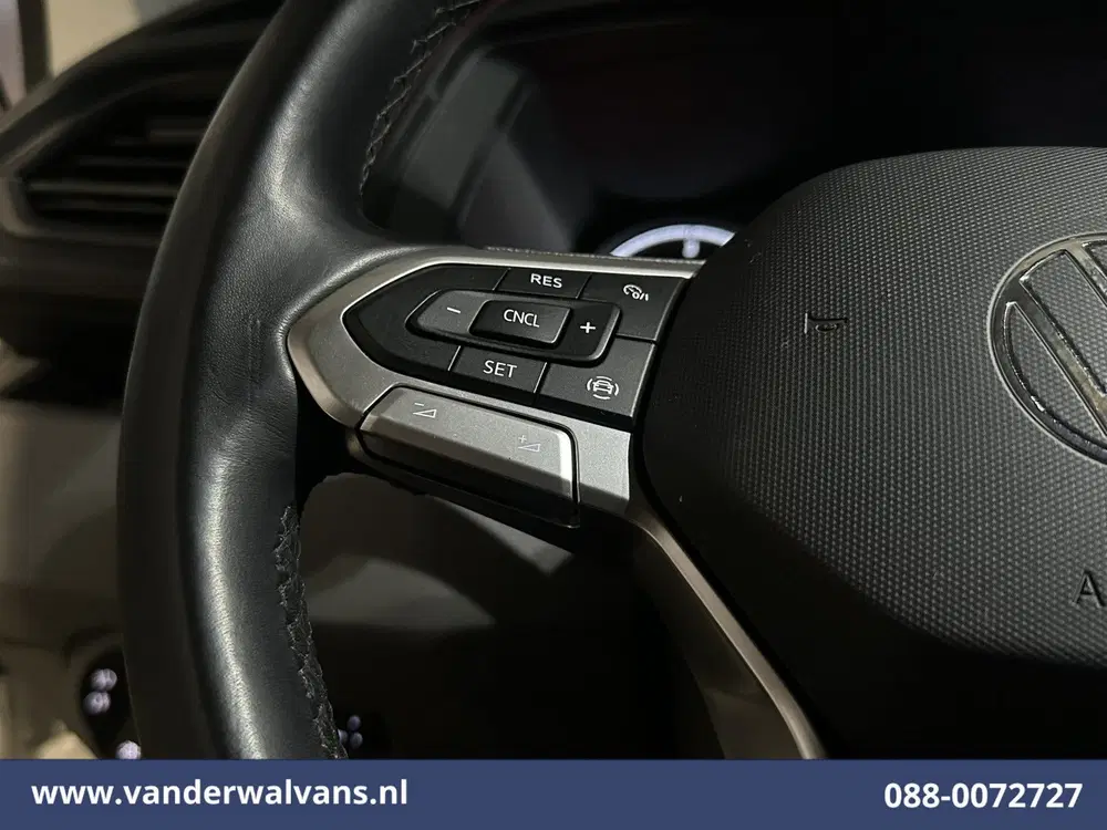 Volkswagen Transporter 2.0 TDI L2H1 Euro6 Airco uit 2023, foto 7