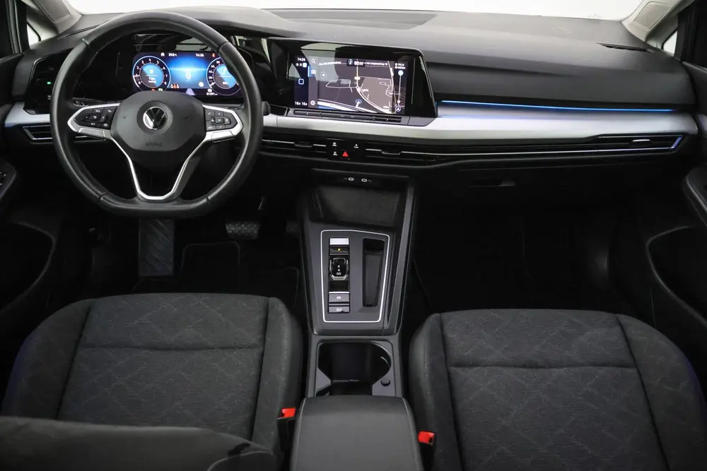 Volkswagen Golf 1.0 eTSI Dsg LIFE Plus FULL LED | CAMERA | A uit 2023, foto 18