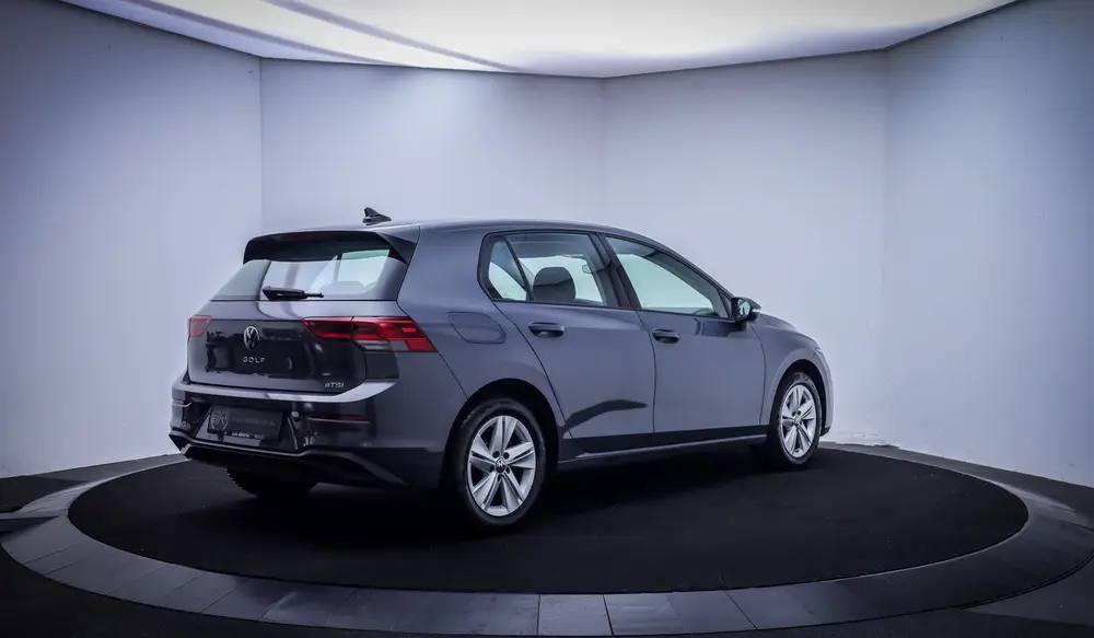 Volkswagen Golf 1.0 eTSI Dsg LIFE Plus FULL LED | CAMERA | A uit 2023, foto 5
