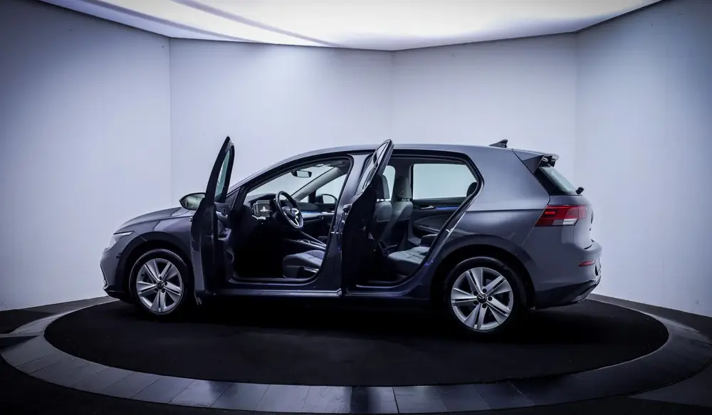 Volkswagen Golf 1.0 eTSI Dsg LIFE Plus FULL LED | CAMERA | A uit 2023, foto 9