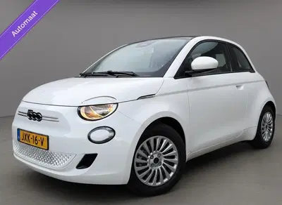 Fiat 500 24 kWh Navi Camera Carplay Led Cruise SOH uit 2023