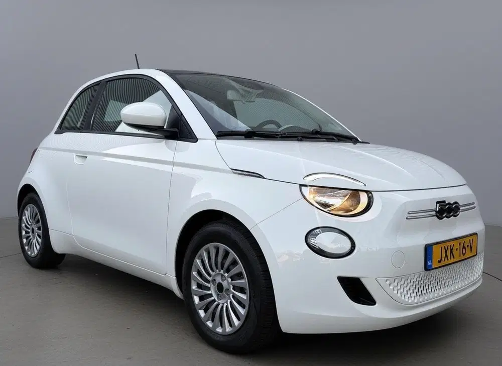 Fiat 500 24 kWh Navi Camera Carplay Led Cruise SOH uit 2023, foto 3