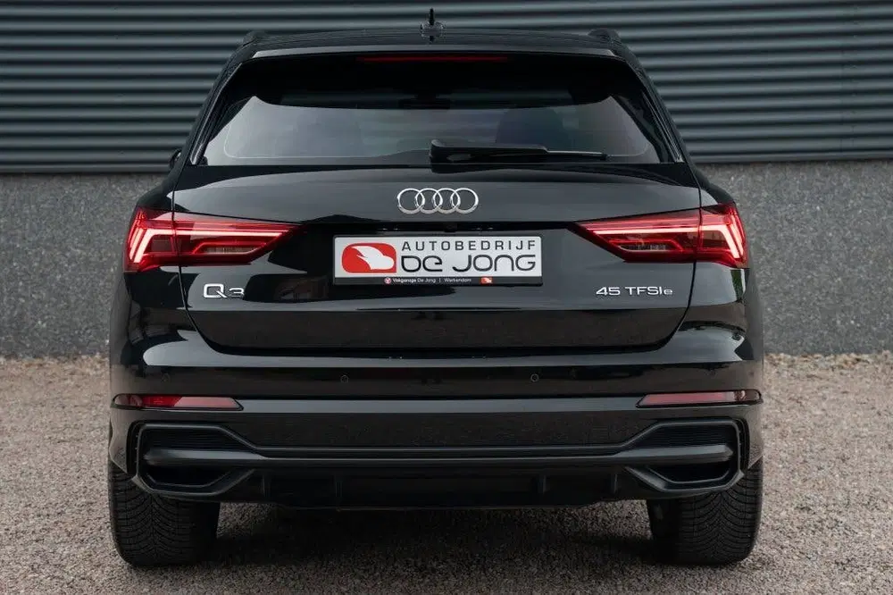 Audi Q3 45 TFSIe 245PK 2X S-Line uit 2021, foto 10