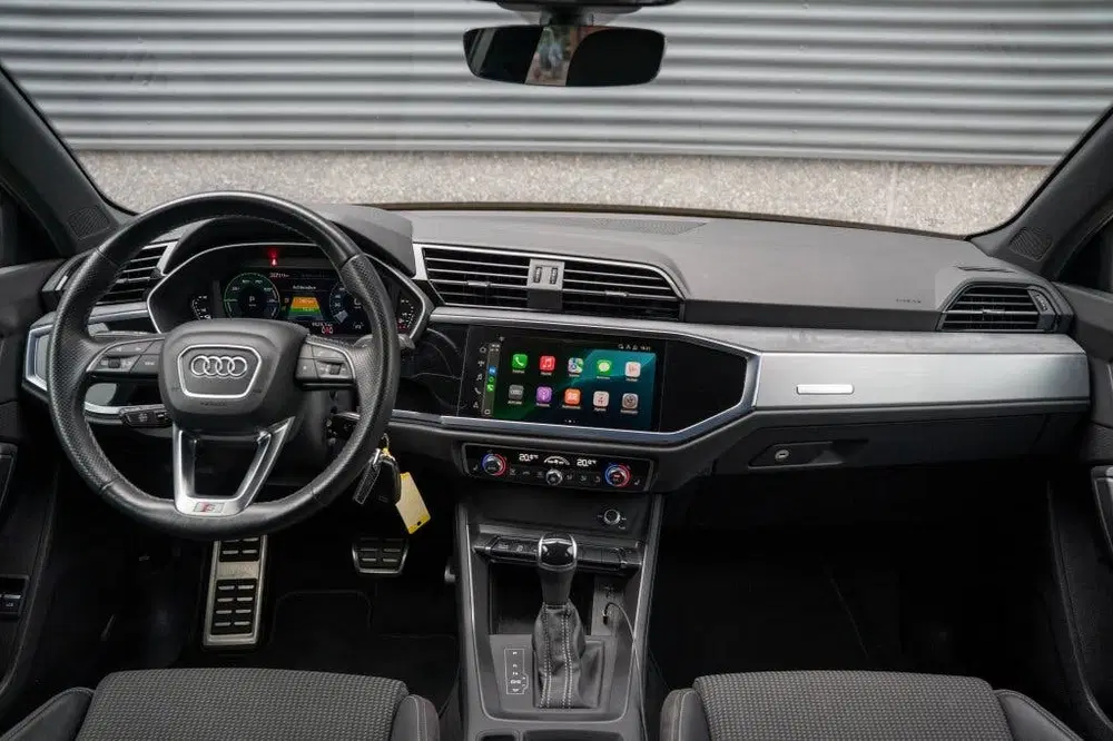 Audi Q3 45 TFSIe 245PK 2X S-Line uit 2021, foto 13