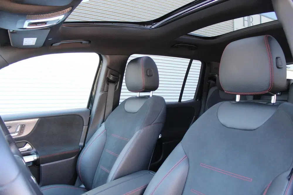 Mercedes-Benz EQB 250 AMG Line 7p. 67 kWh AMG uit 2022, foto 12