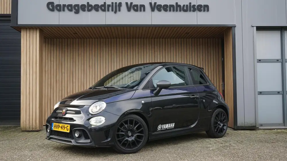 Abarth 595 1.4 T-Jet 165pk Monster Energy Yamaha *Gelimiteer uit 2021