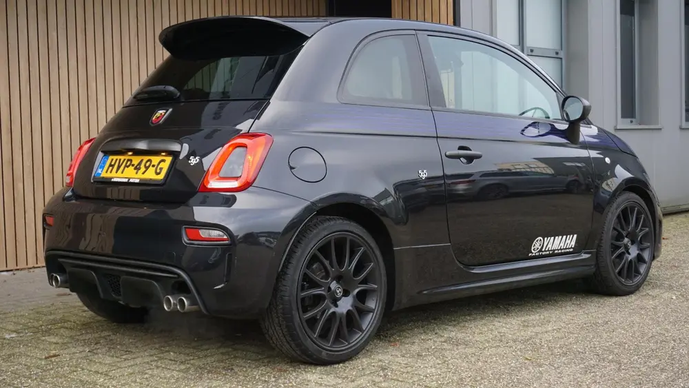 Abarth 595 1.4 T-Jet 165pk Monster Energy Yamaha *Gelimiteer uit 2021, foto 5