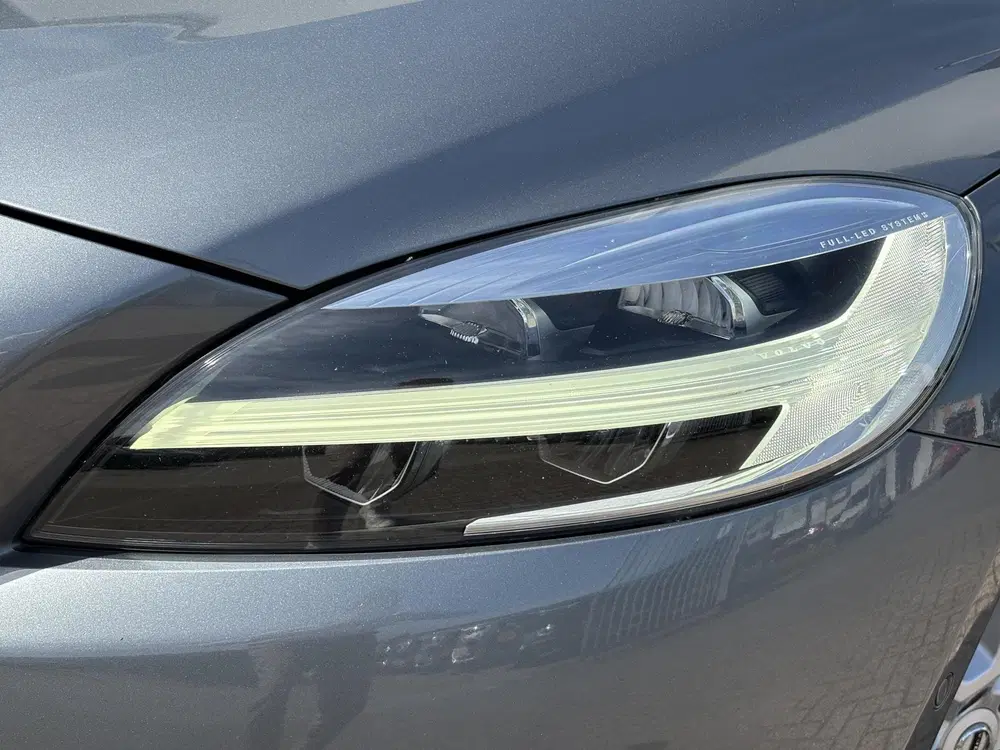 Volvo V40 Cross Country 1.5 T3 Polar+ Luxury uit 2019, foto 8