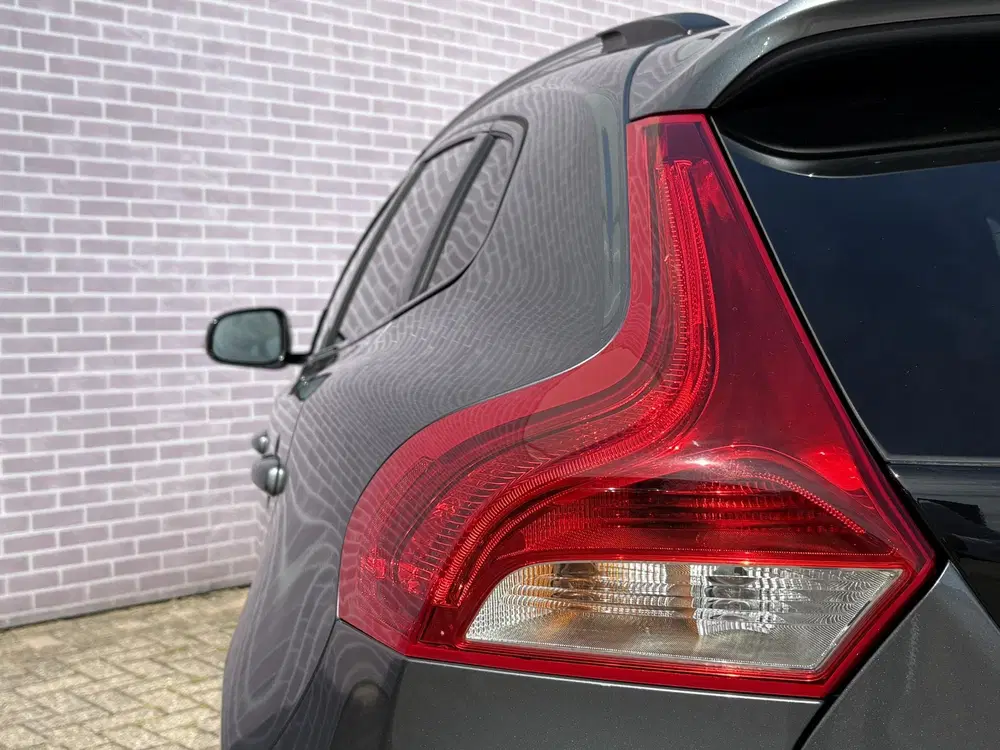 Volvo V40 Cross Country 1.5 T3 Polar+ Luxury uit 2019, foto 9