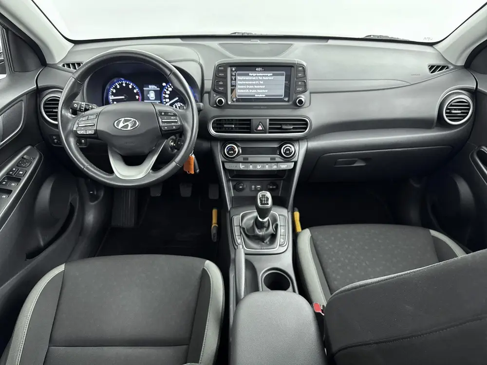 Hyundai Kona 1.0 T-GDI Comfort 120PK | Trekhaak | Navigatie uit 2019, foto 19