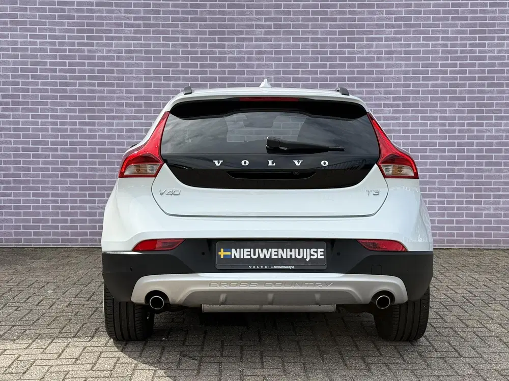 Volvo V40 Cross Country 1.5 T3 Polar+ Luxury uit 2019, foto 16