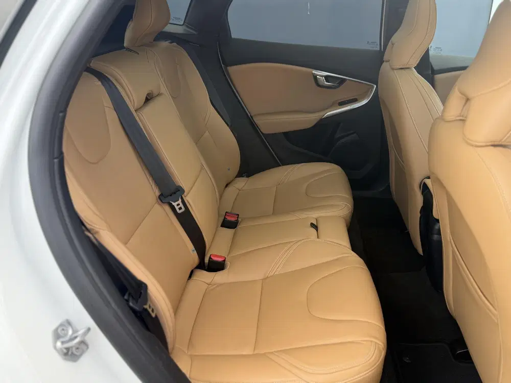 Volvo V40 Cross Country 1.5 T3 Polar+ Luxury uit 2019, foto 6