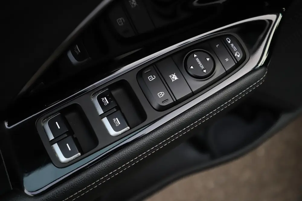Kia Niro 1.6 GDi Hybrid DynamicLine Half Leder Navi uit 2019, foto 11