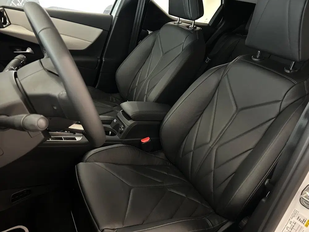 DS Automobiles DS 3 DS 3 E-Tense Esprit De Voyage 54 kWh PACK uit 2024, foto 17