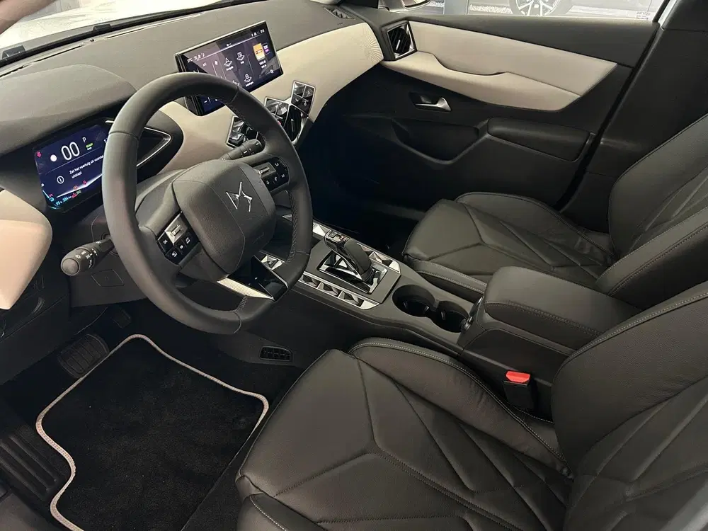 DS Automobiles DS 3 DS 3 E-Tense Esprit De Voyage 54 kWh PACK uit 2024, foto 20