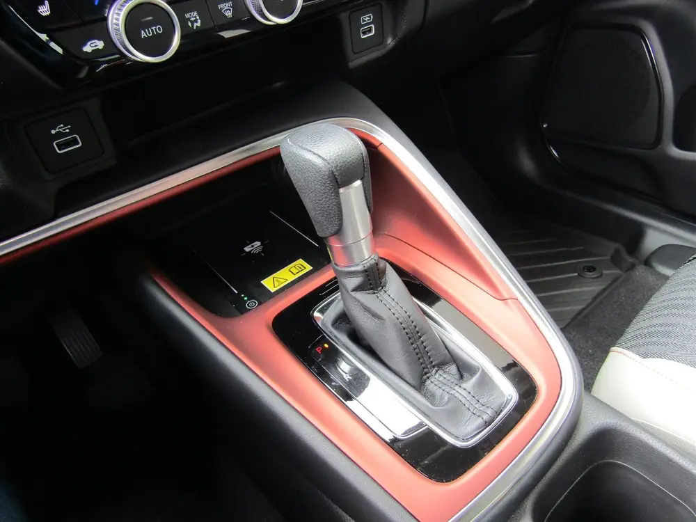 Honda Hr-V 1.5 i-MMD 131pk CVT Advance Style uit 2022, foto 16