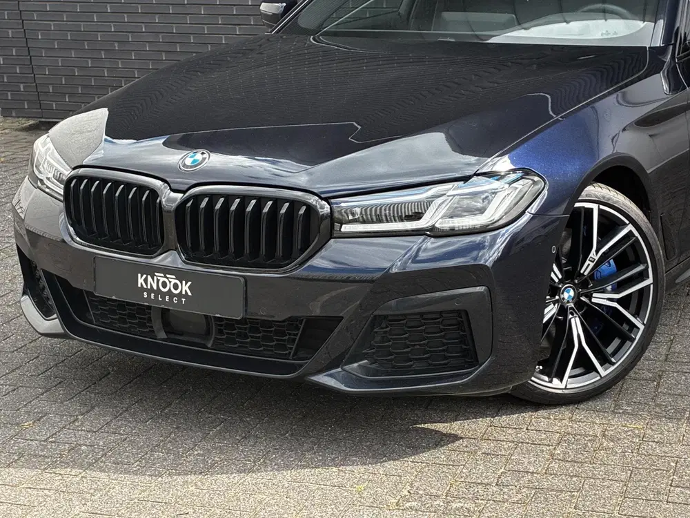BMW 5-serie 530d High Executive M Sport Pakket Autom uit 2022, foto 2
