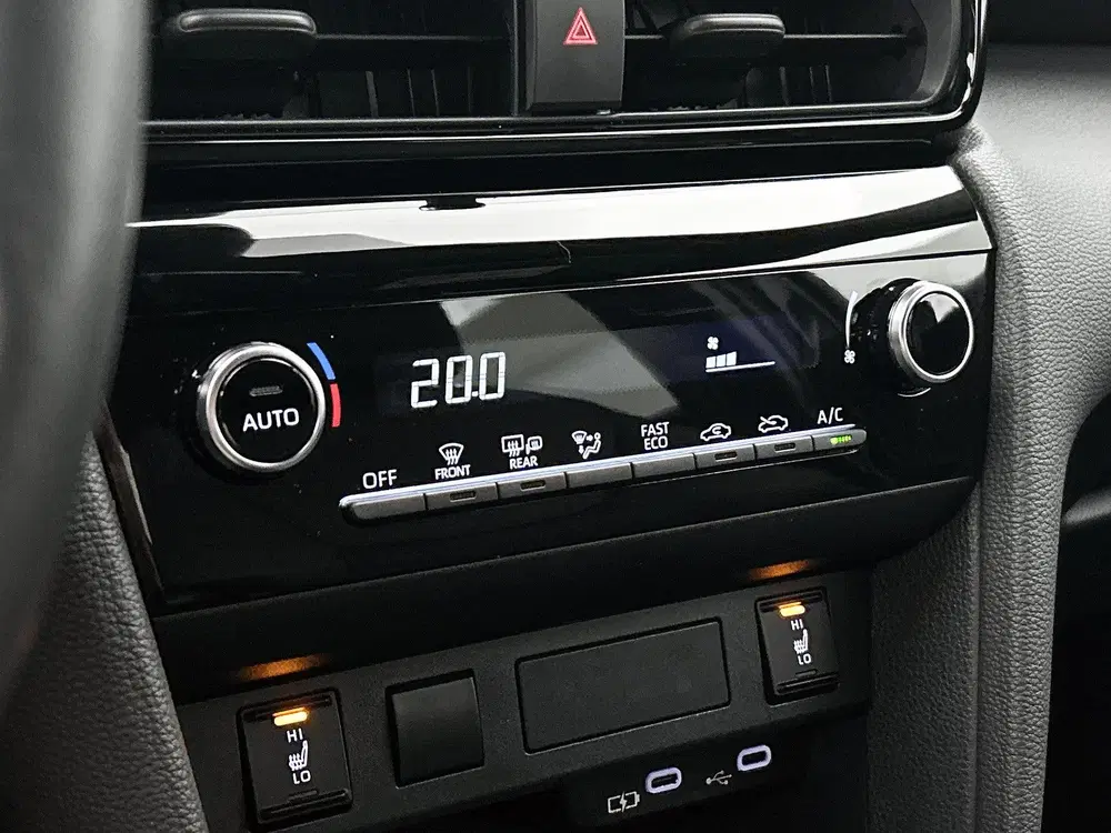 Toyota Yaris Cross 1.5 Hybrid 115 Dynamic Comfort Pack uit 2025, foto 10