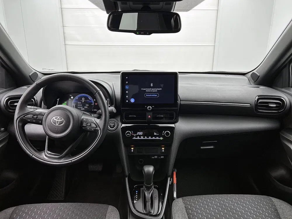 Toyota Yaris Cross 1.5 Hybrid 115 Dynamic Comfort Pack uit 2025, foto 4