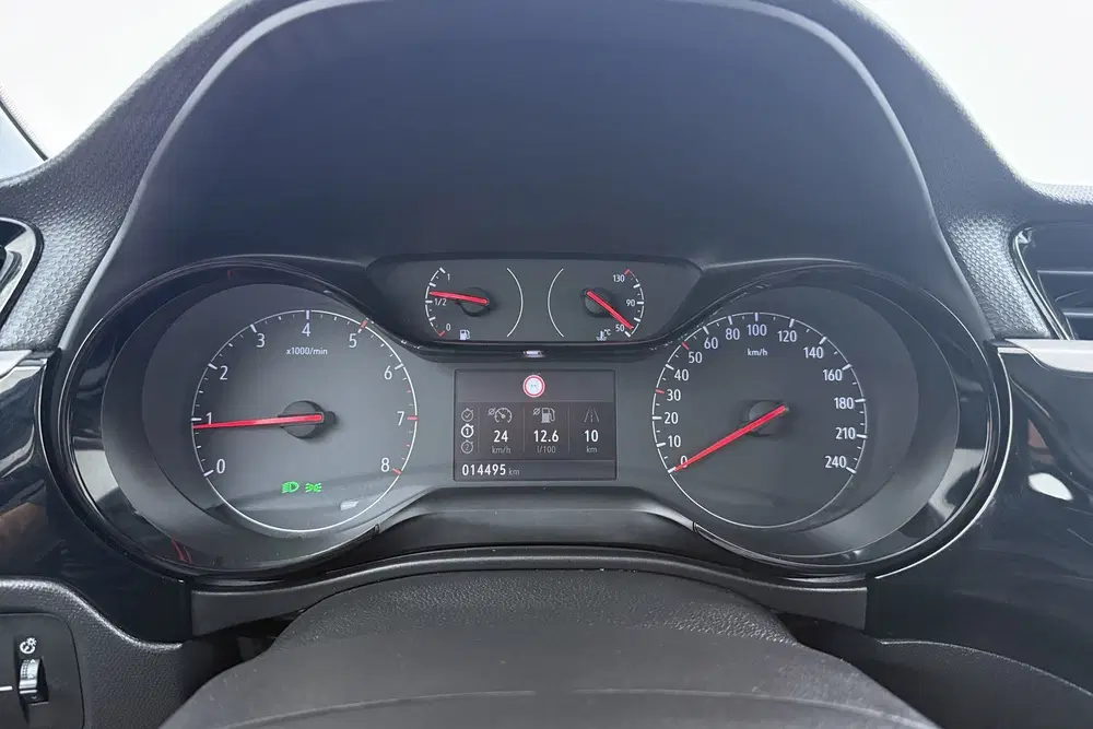 Opel Corsa 1.2 Edition uit 2023, foto 17
