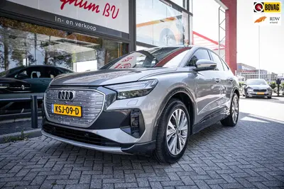 Audi Q4 e-tron 40 S-line Advanced edition 77 kWh uit 2023