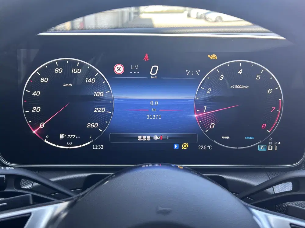 Mercedes-Benz C-Klasse 180 uit 2024, foto 12