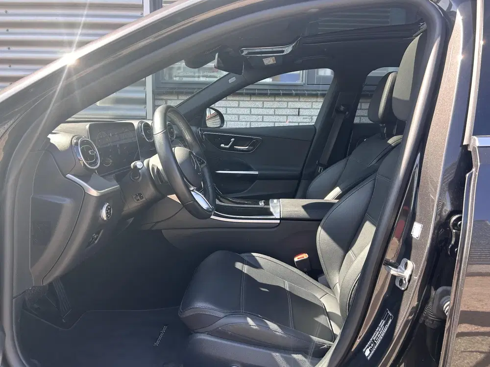 Mercedes-Benz C-Klasse 180 uit 2024, foto 7