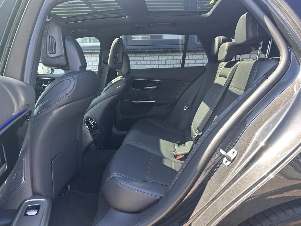 Mercedes-Benz C-Klasse 180 uit 2024, foto 8