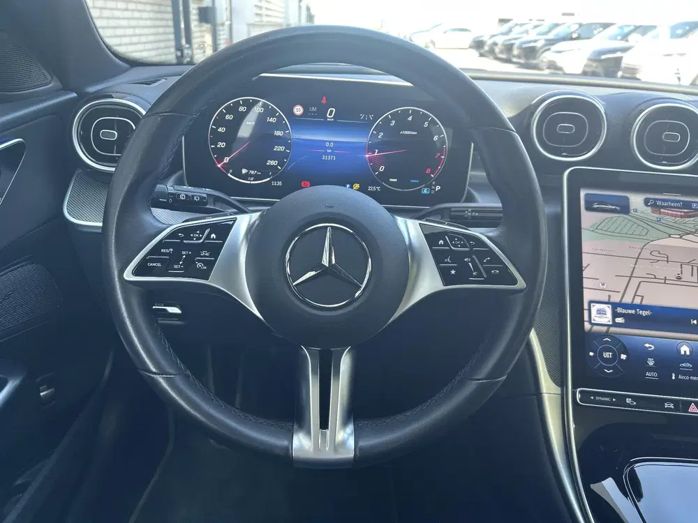 Mercedes-Benz C-Klasse 180 uit 2024, foto 9