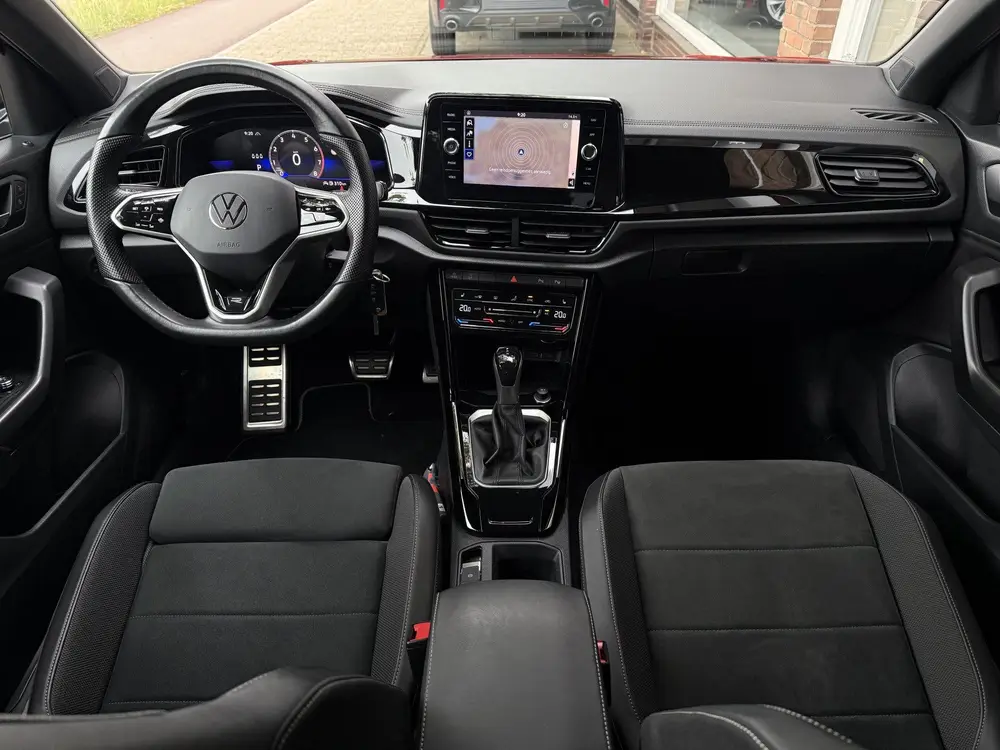 Volkswagen T-Roc 1.5 TSI Life R-Line Business Black style | uit 2022, foto 11