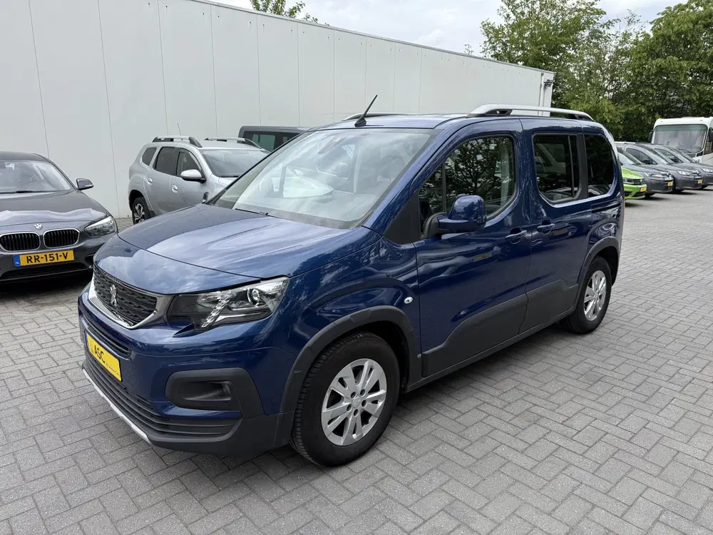 Peugeot Rifter Rolstoelauto 3+1 of 5+0 uit 2021, foto 3