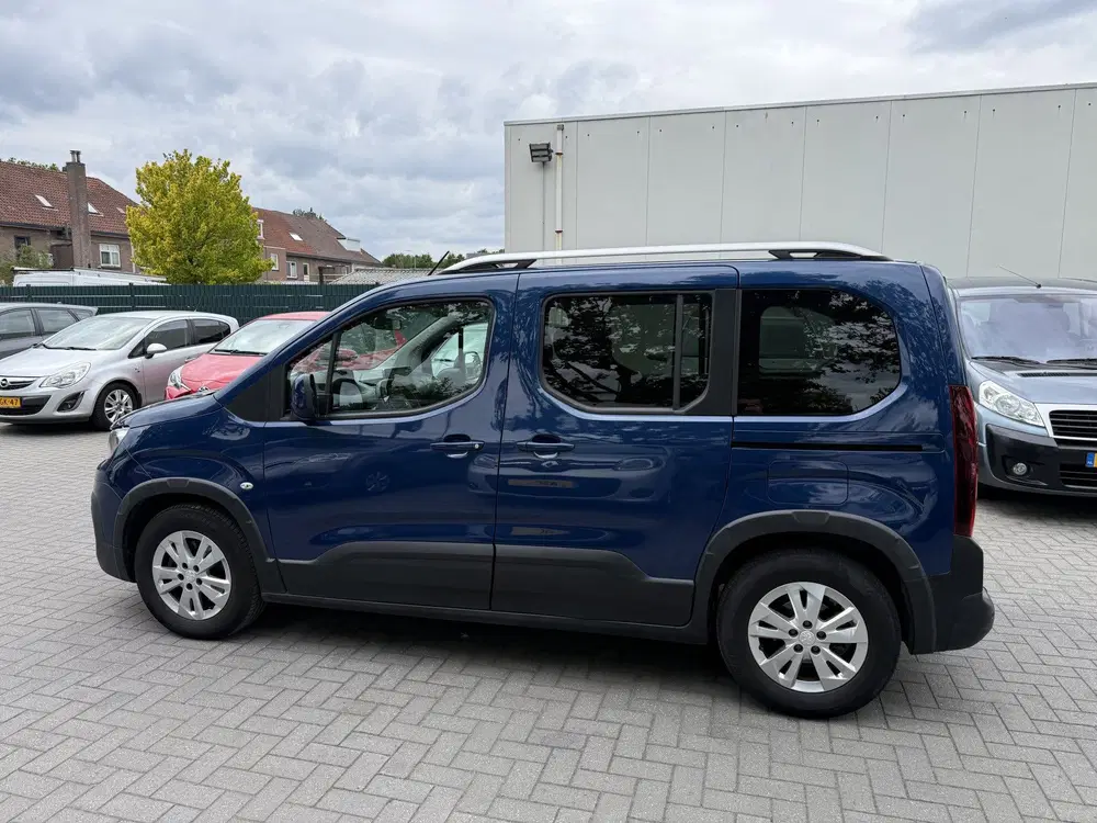 Peugeot Rifter Rolstoelauto 3+1 of 5+0 uit 2021, foto 4