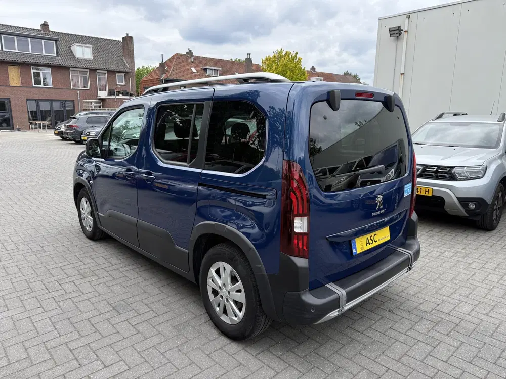 Peugeot Rifter Rolstoelauto 3+1 of 5+0 uit 2021, foto 5