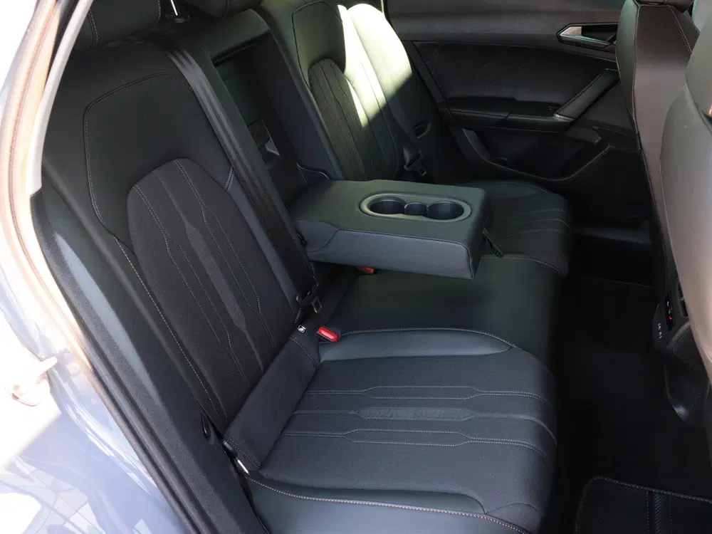 Cupra Formentor 1.4 e-Hybrid Business uit 2023, foto 10