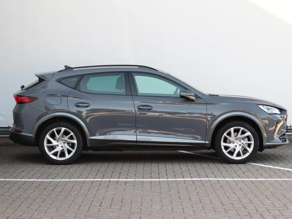 Cupra Formentor 1.4 e-Hybrid Business uit 2023, foto 4