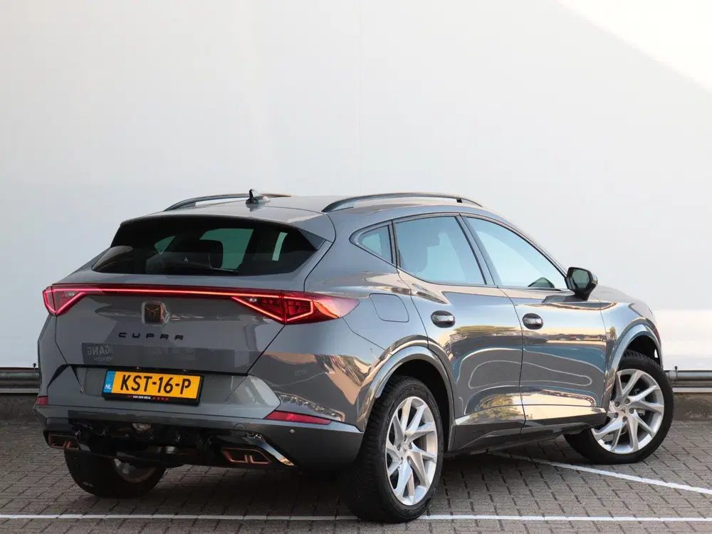 Cupra Formentor 1.4 e-Hybrid Business uit 2023, foto 5