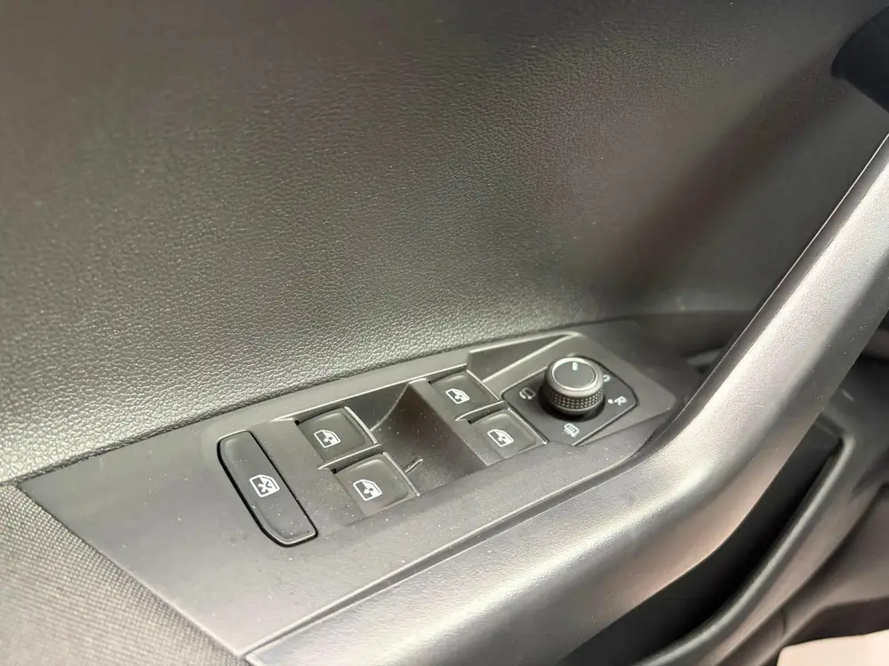 Volkswagen Polo 1.0 TSI Life ASCOT GREY / XENON LED uit 2022, foto 16