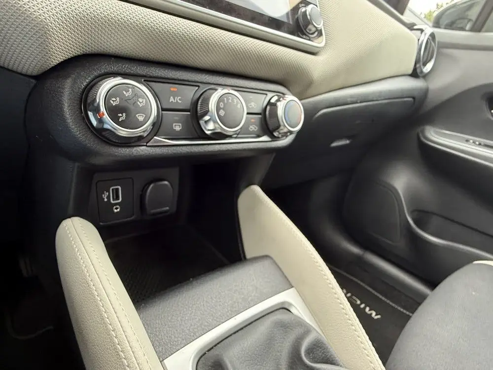 Nissan Micra 1.0 IG-T N-Connecta - Carplay - Camera uit 2019, foto 7