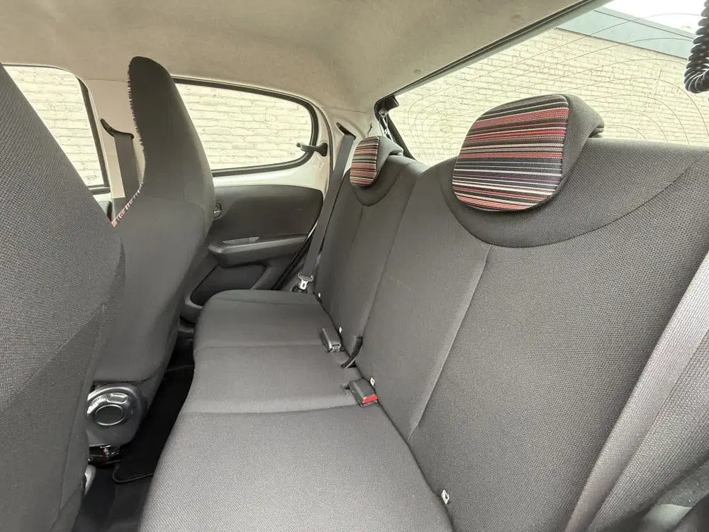 Citroën C1 1.0 VTi Shine uit 2021, foto 5